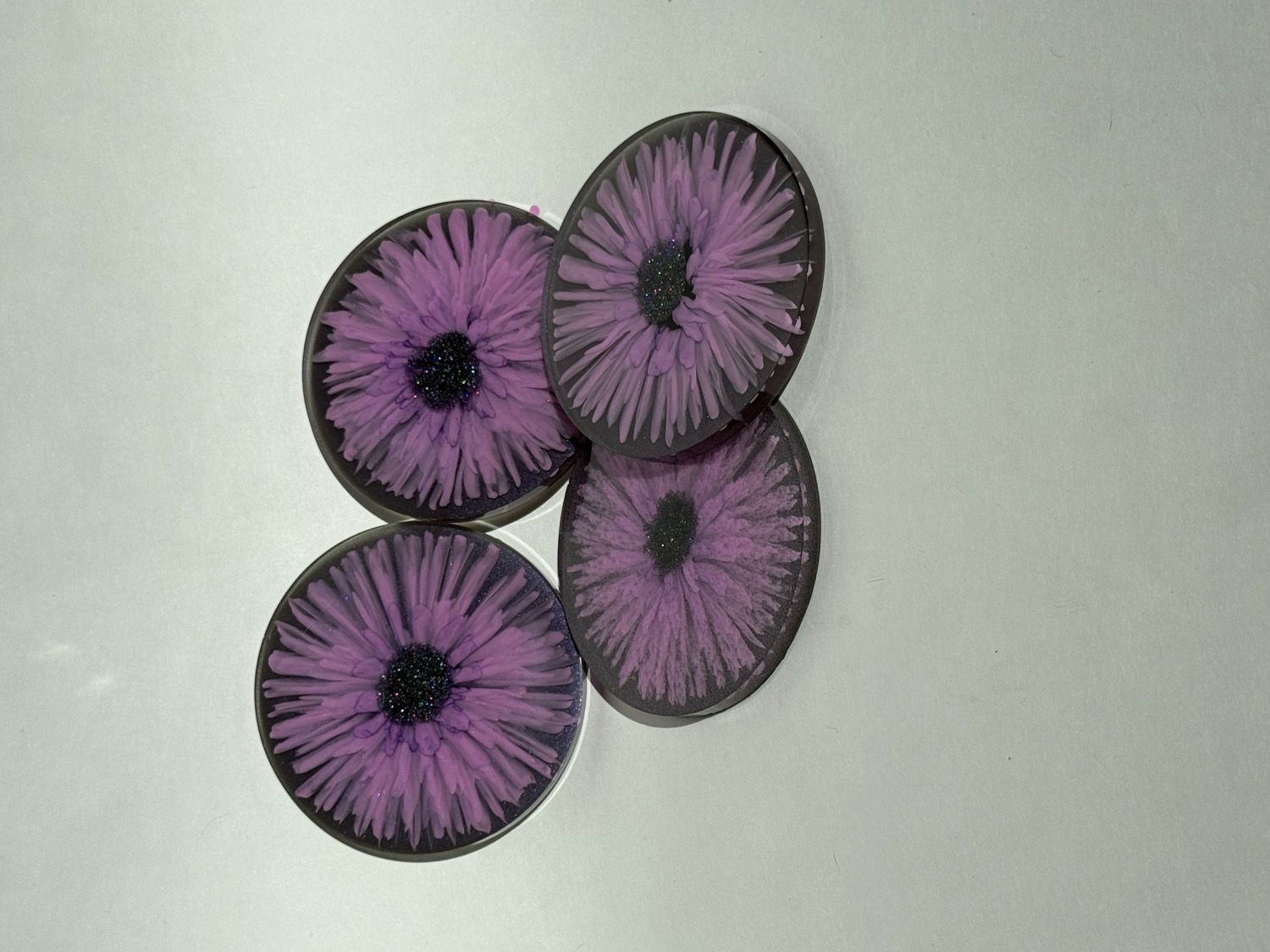 Purple daisy coaster set