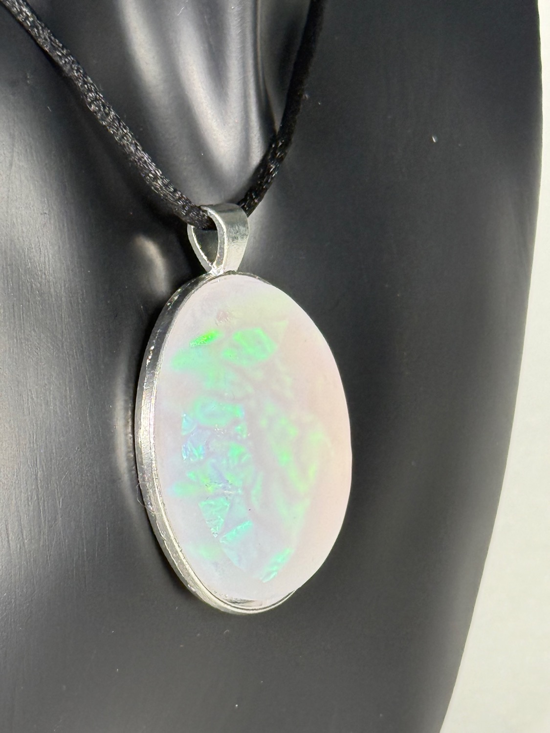 Opal dream pendant view 4