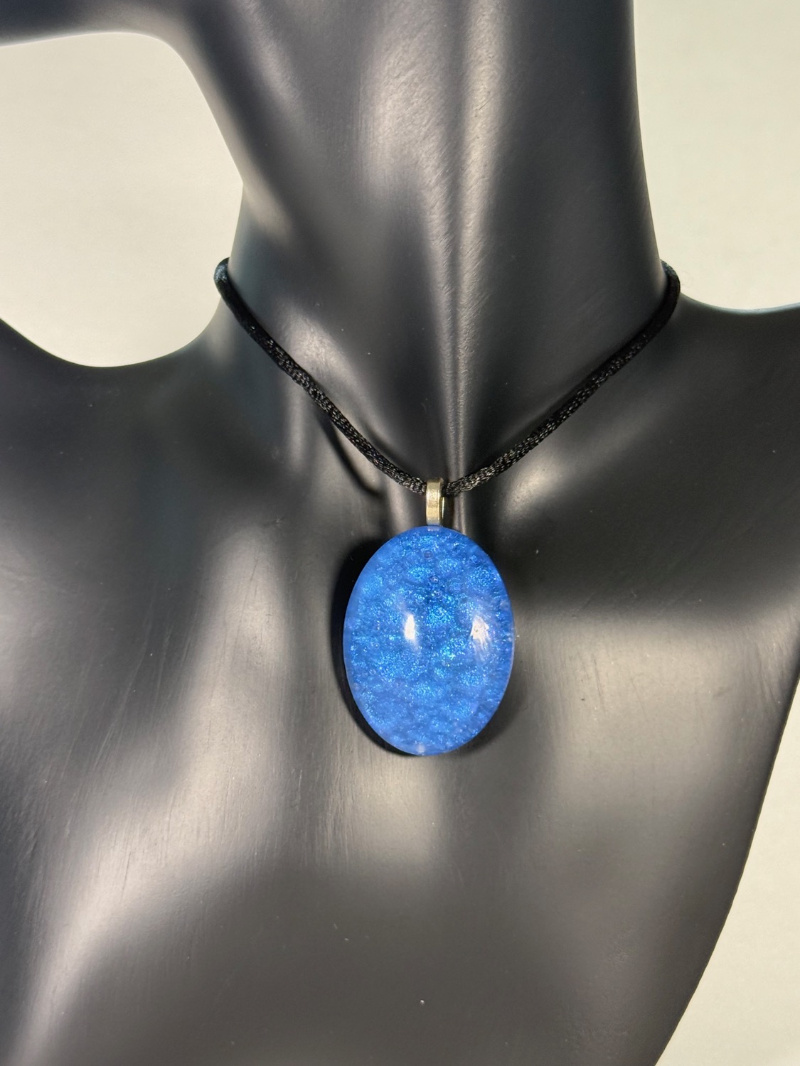 Ocean blue pendant view 2