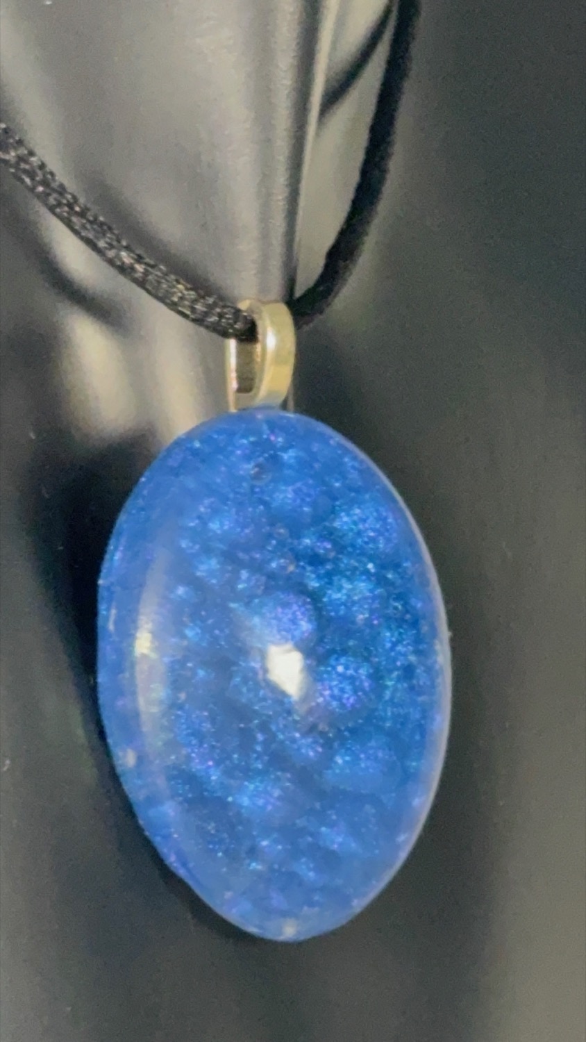 Ocean blue pendant view 4