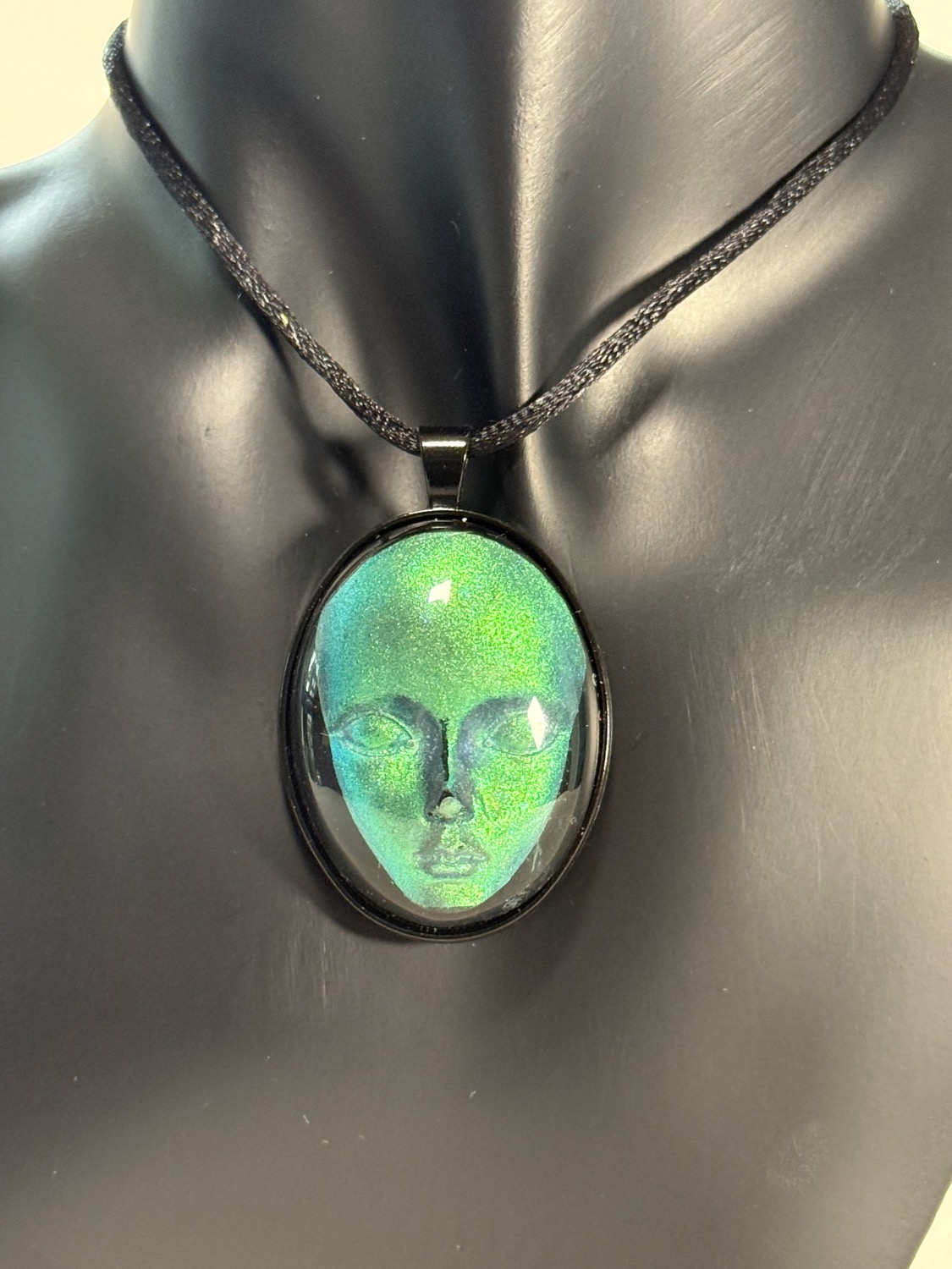 Mermaid oval pendant view 2