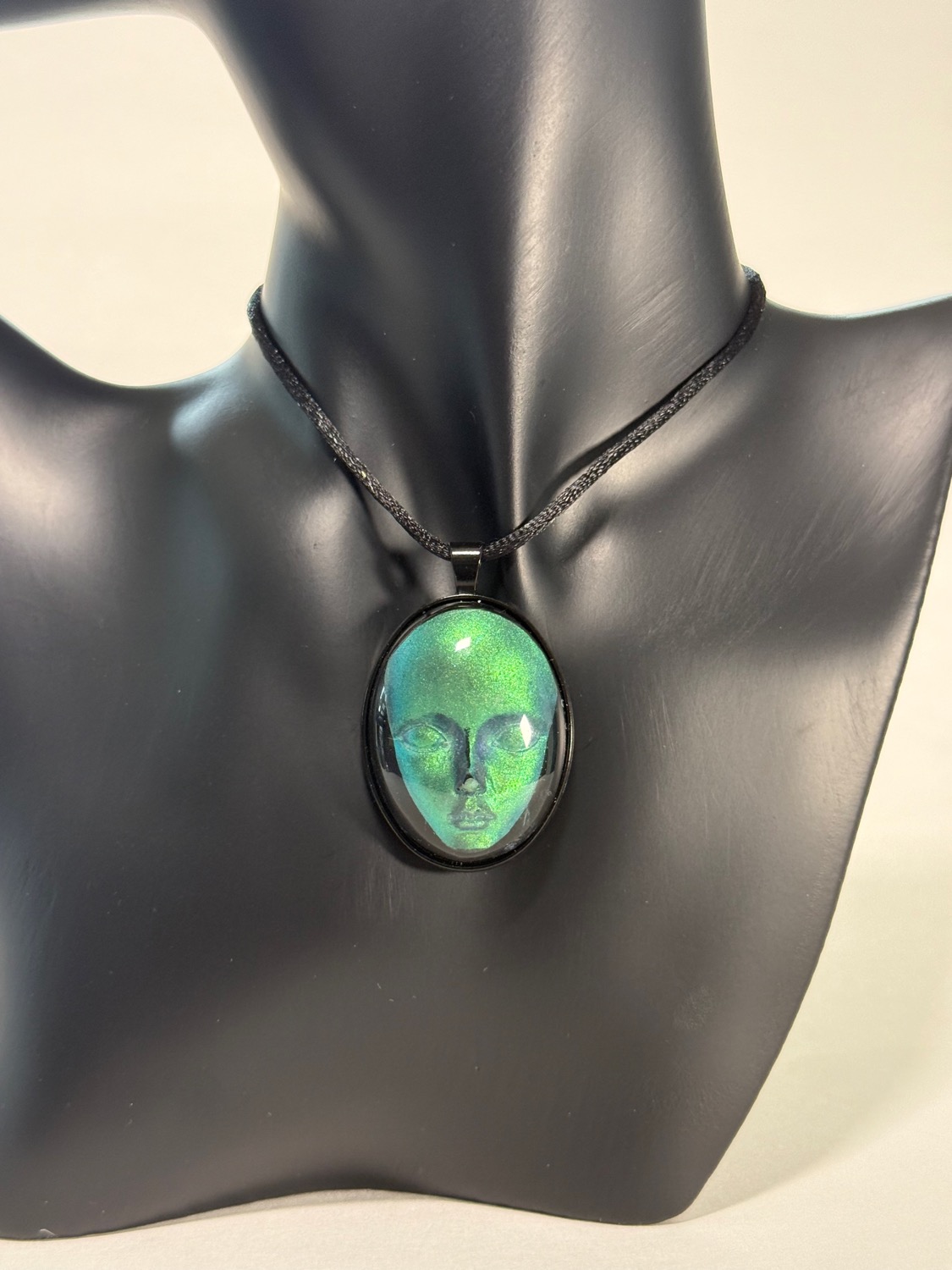 Mermaid oval pendant view 3