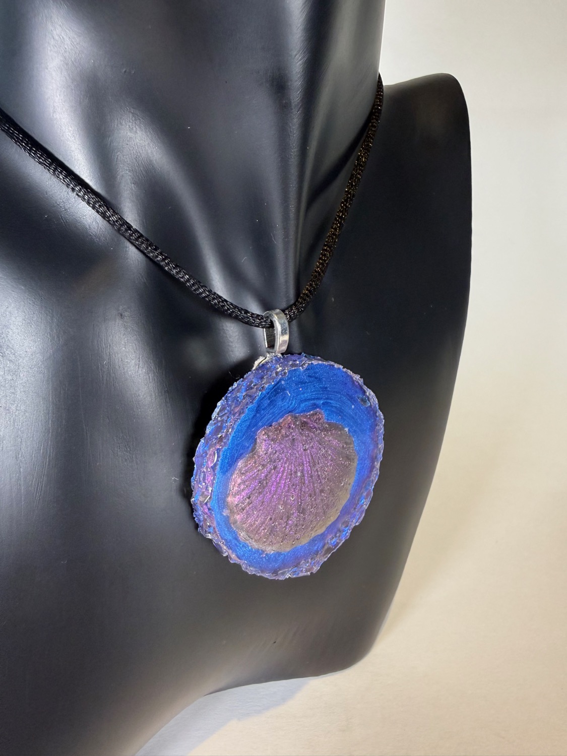 Purple scallop pendant view 3