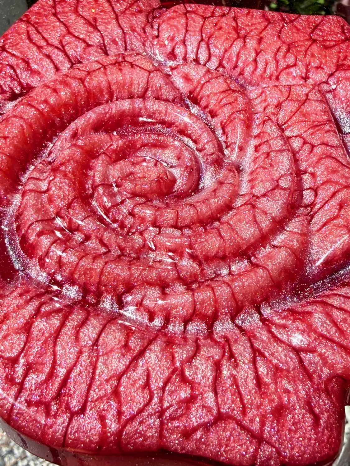 Red Crackling Rose coaster detail