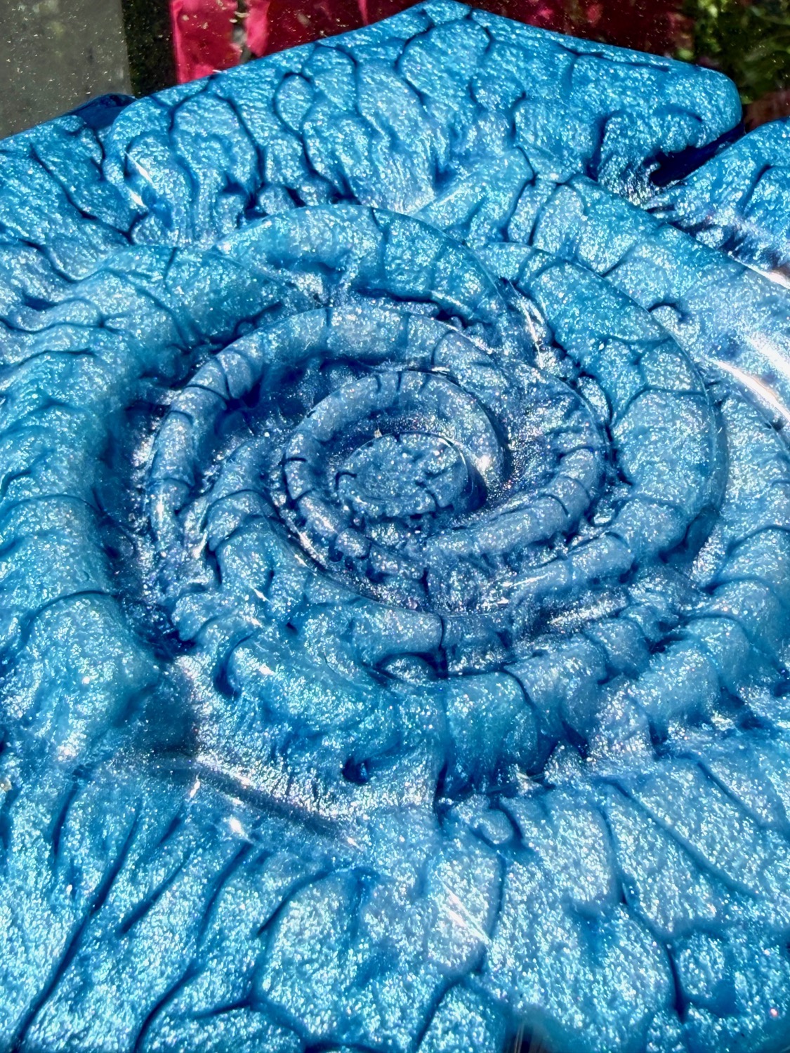 Blue Crackling Rose coaster detail