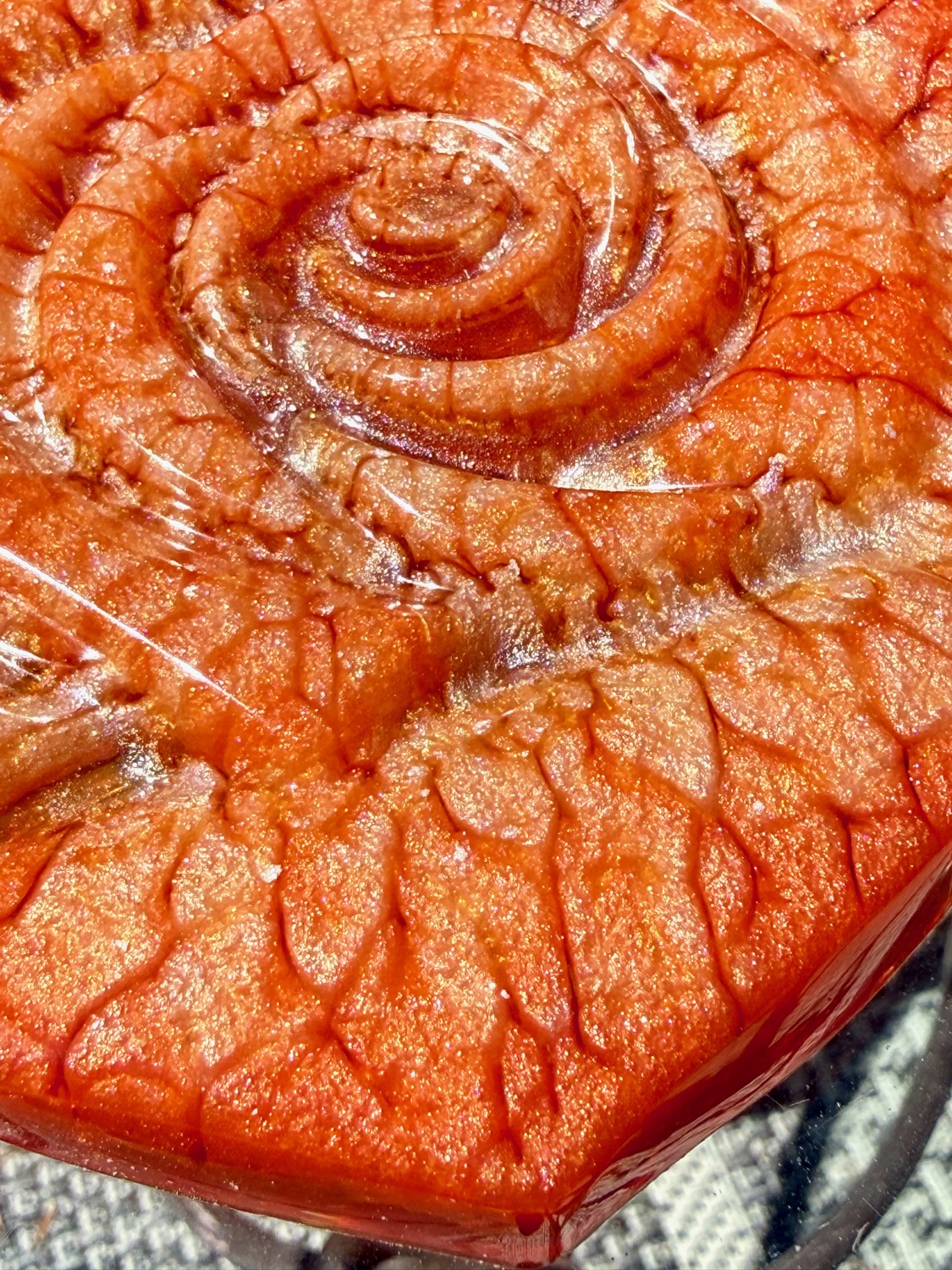 Orange Crackling Rose coaster detail