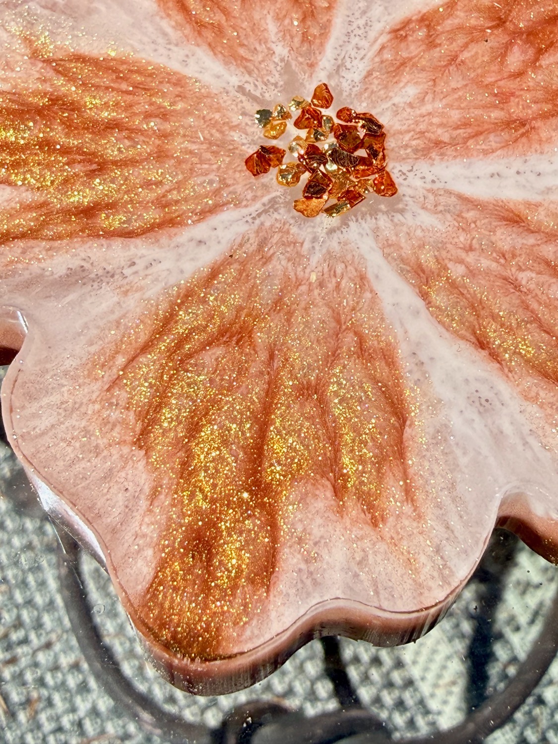Gilded Petal coaster gold centre close-up